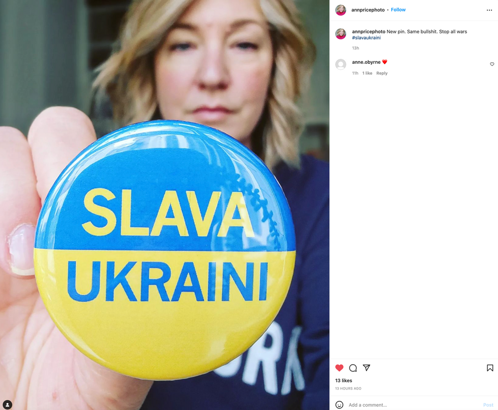Slava Ukraini Button